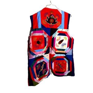 Vtg Artisan Folk Art Vibrant Patchwork Quilt Vest 3D Applique Boho Maximalist